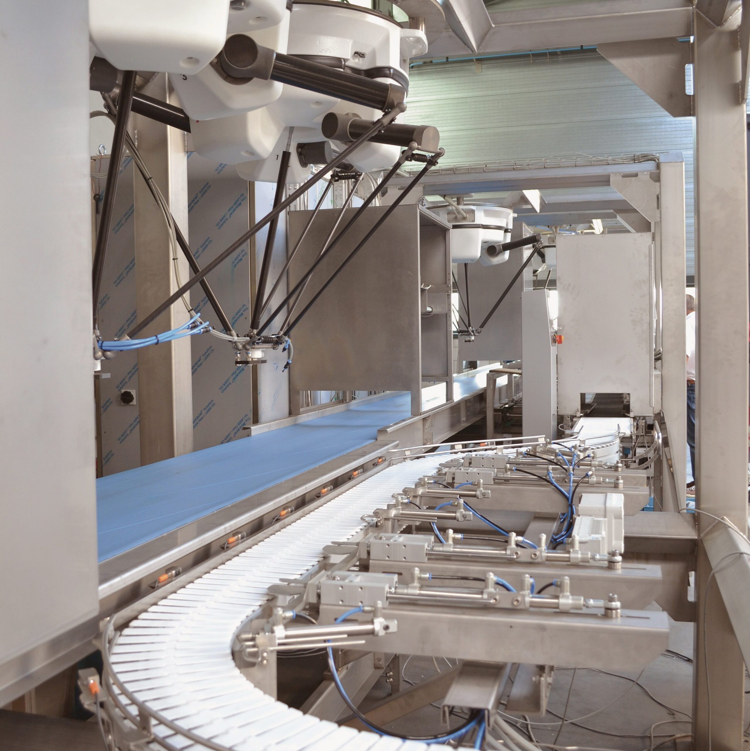 Operating fully automated packaging machines for Koppert Technolution